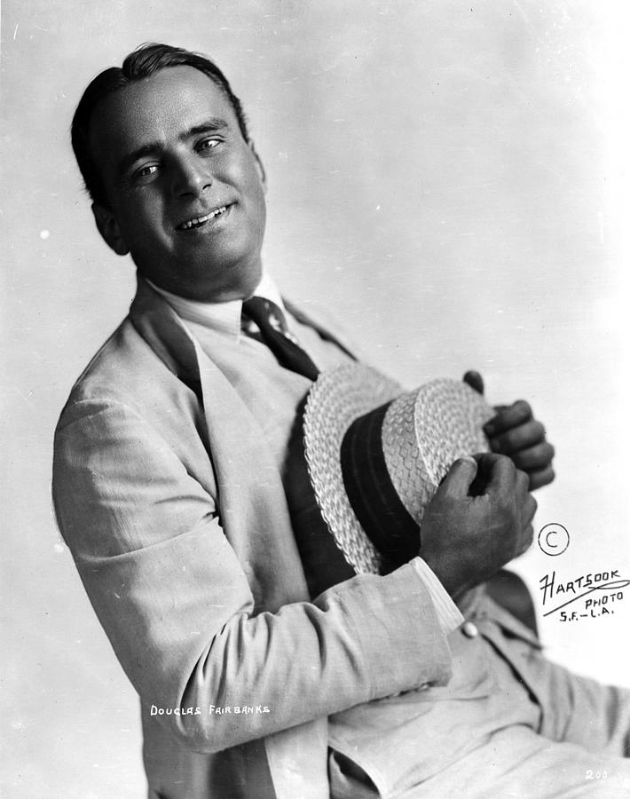 Douglas Fairbanks Sr Photograph by Movie Star News - Fine Art America