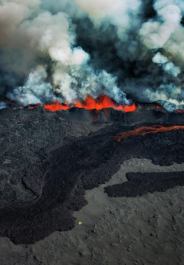 Eruption, Holuhraun, Bardarbunga Photograph by Arctic-images