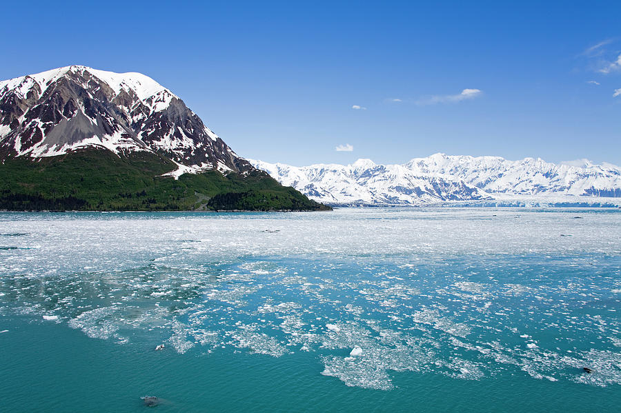 Hubbard Glacier In Yakutat Bay, Gulf Of By Richard Cummins