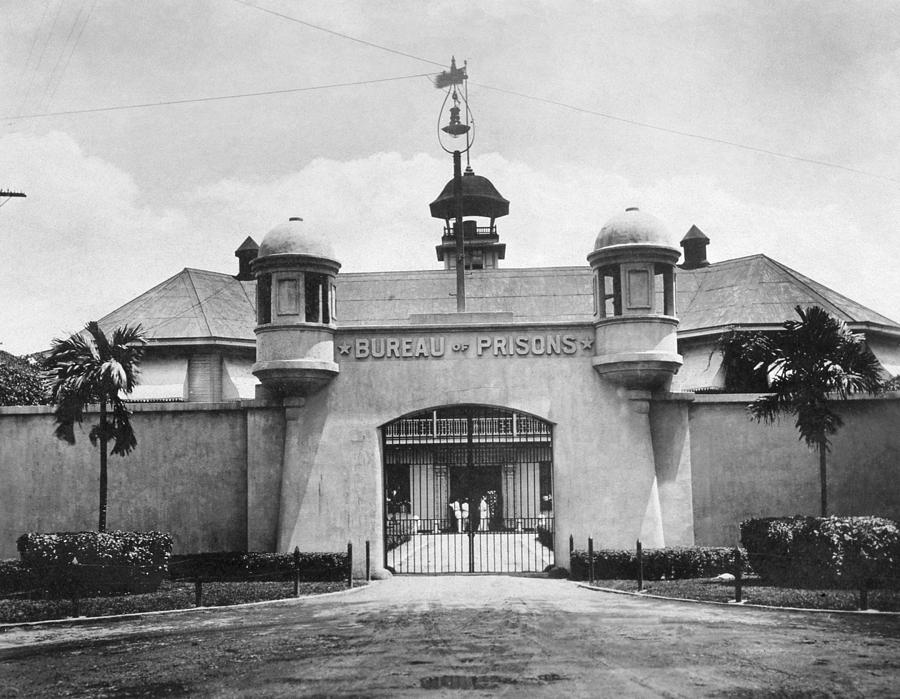 Manila: Bilibid Prison, C1916 #5 by Granger