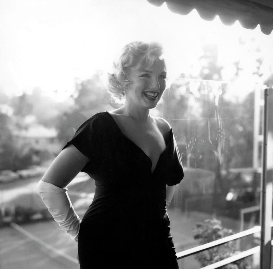 Marilyn Monroe At The Beverly Hills #5 Photograph by Michael Ochs Archives