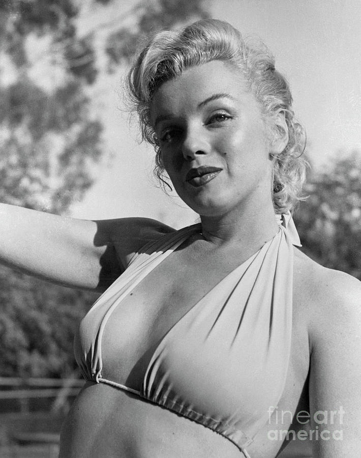 Marilyn Monroe #5 Photograph by Bettmann