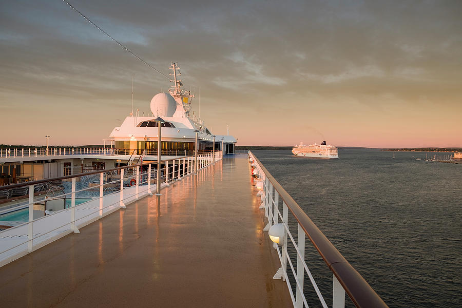 Regent Seven Seas Mariner cruise ship #5 Photograph by David L Moore