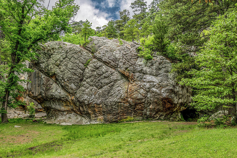 Robbers Cave Photograph