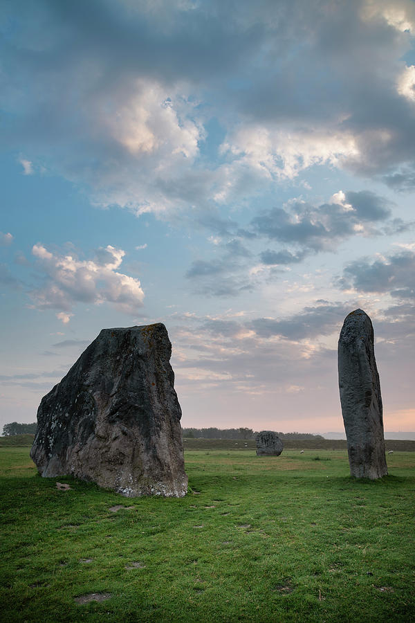 Stunning Summer sunrise landscape of Neolithic standing stones i ...