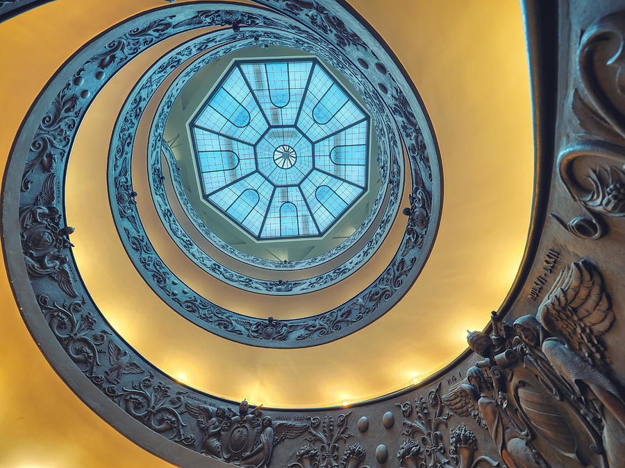 Abstract Photograph - The Bramante Staircase Is A Double #5 by Daniel Chetroni