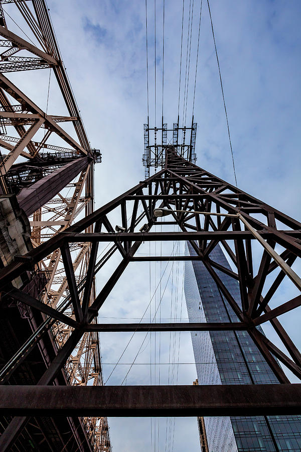 59th Street Bridge Roosevelt Island Tram and High Rise Building Photograph by Robert Ullmann