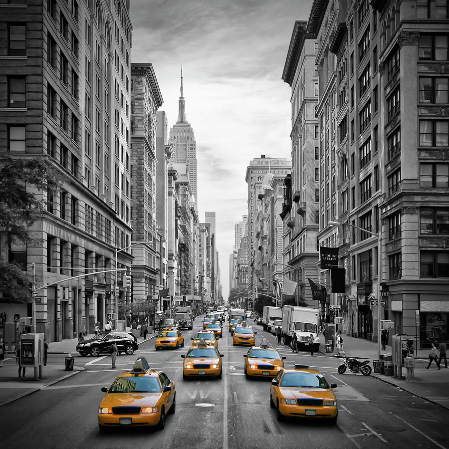 New York City Photograph - 5th Avenue NYC Traffic II by Melanie Viola