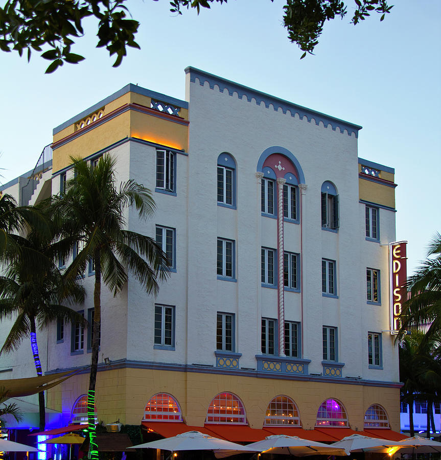 Art Deco - South Beach - Miami Beach Photograph by Richard Krebs