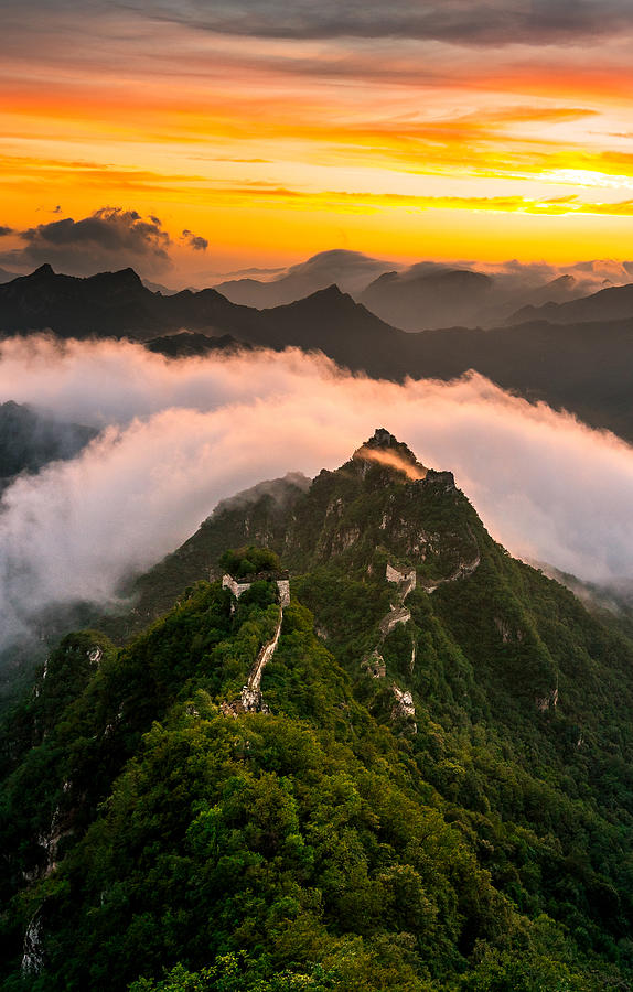 Mountain Photograph - Cloud Over The Greatwall #6 by Stanley Lee