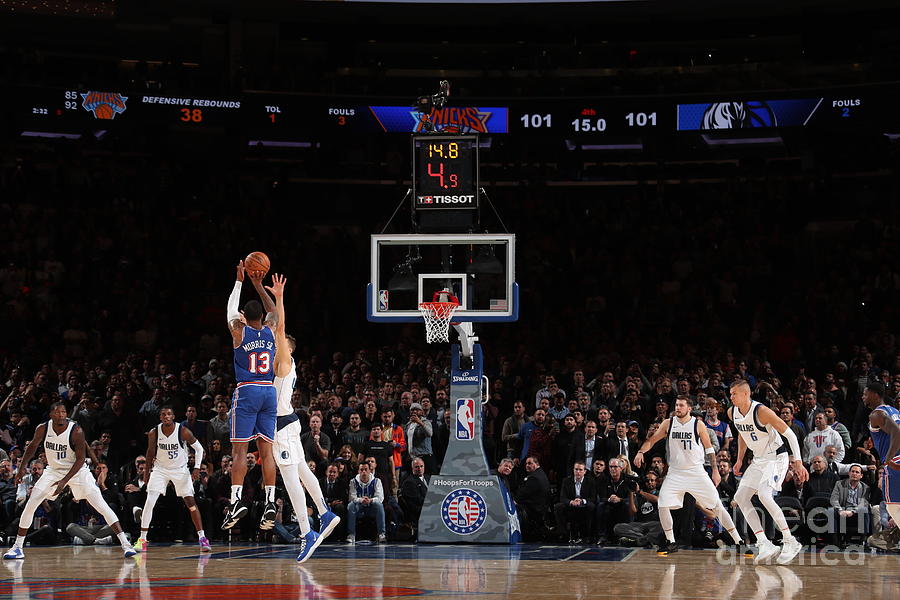 Dallas Mavericks V New York Knicks Photograph by Nathaniel S. Butler