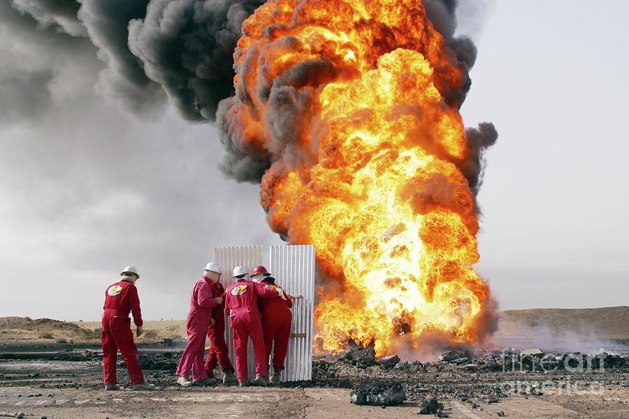 Firefighter Photograph - Fighting Iraqi Oil Well Fires #6 by Peter Menzel/science Photo Library
