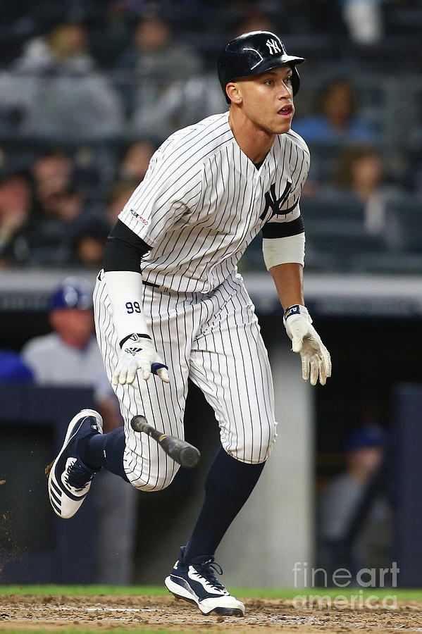 Kansas City Royals V New York Yankees 6 Photograph by Mike Stobe Kansas City Royals V New York Yankees 6 Photograph by Mike Stobe