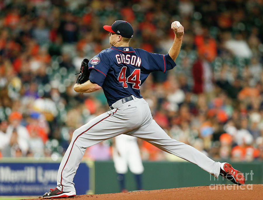 Minnesota Twins V Houston Astros Photograph by Bob Levey Minnesota Twins V Houston Astros Photograph by Bob Levey