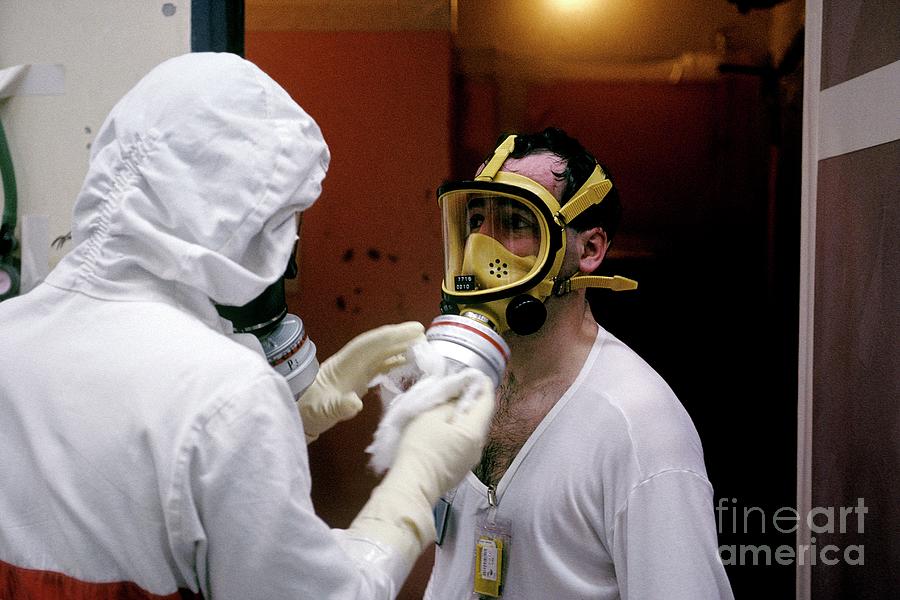 Nuclear Decontamination Workers #6 Photograph by Patrick Landmann/science Photo Library