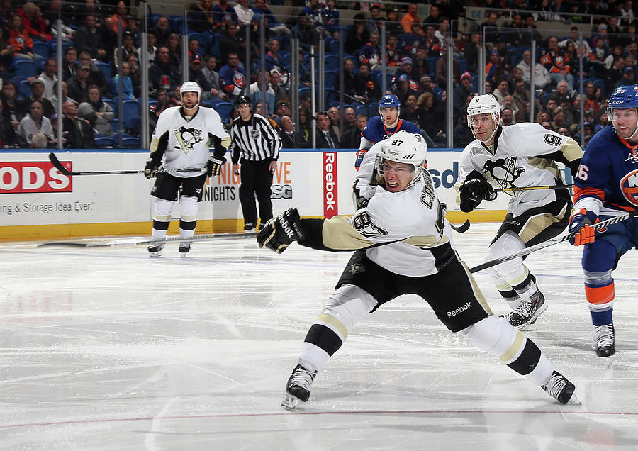 Pittsburgh Penguins V New York Islanders #6 Photograph by Bruce Bennett