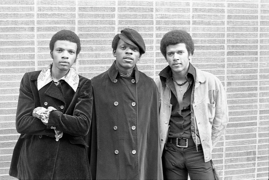 Apollo Theater Photograph - The Delfonics In Ny #6 by Michael Ochs Archives