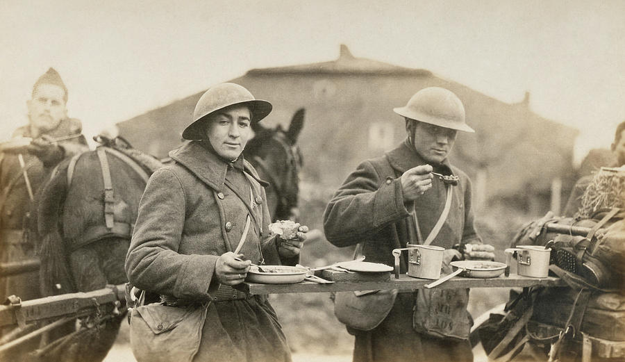 Wwi: Mess, 1918 Photograph by Granger - Fine Art America