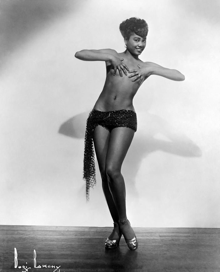 Brown Skin Models #7 Photograph by Michael Ochs Archives