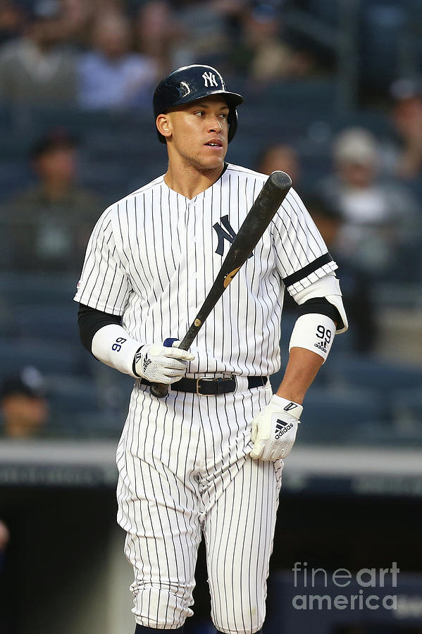 Kansas City Royals V New York Yankees 7 Photograph by Mike Stobe Kansas City Royals V New York Yankees 7 Photograph by Mike Stobe
