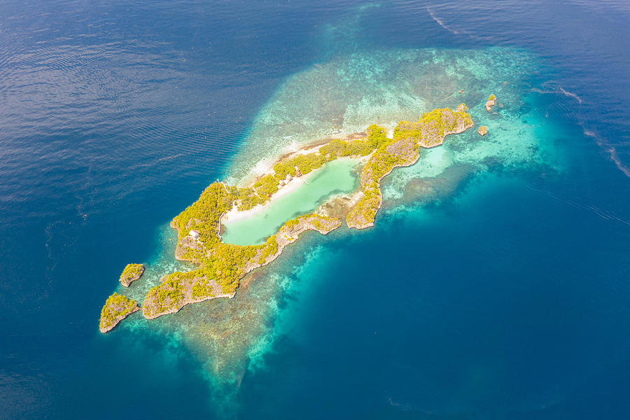 Limestone Islands In Raja Ampat Photograph by Ethan Daniels - Fine Art ...