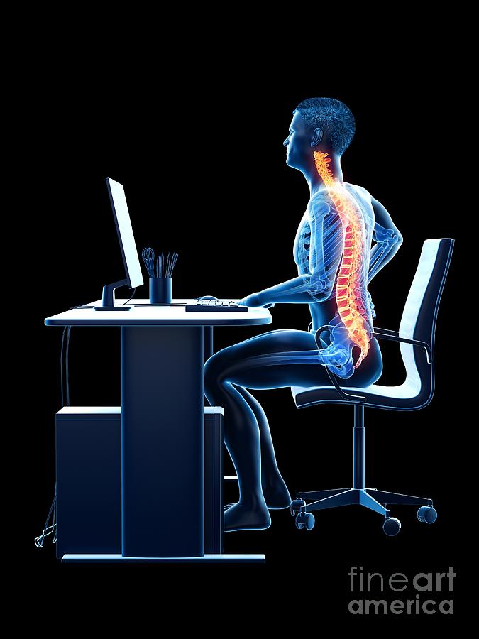 Office Worker With Back Pain Photograph by Sebastian Kaulitzki/science ...
