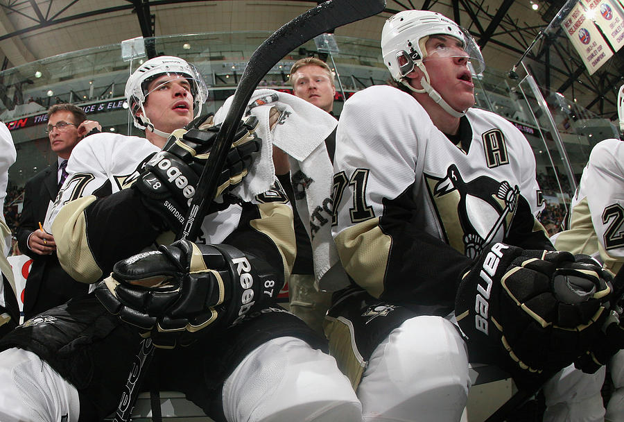 Pittsburgh Penguins V New York Islanders #7 Photograph by Bruce Bennett