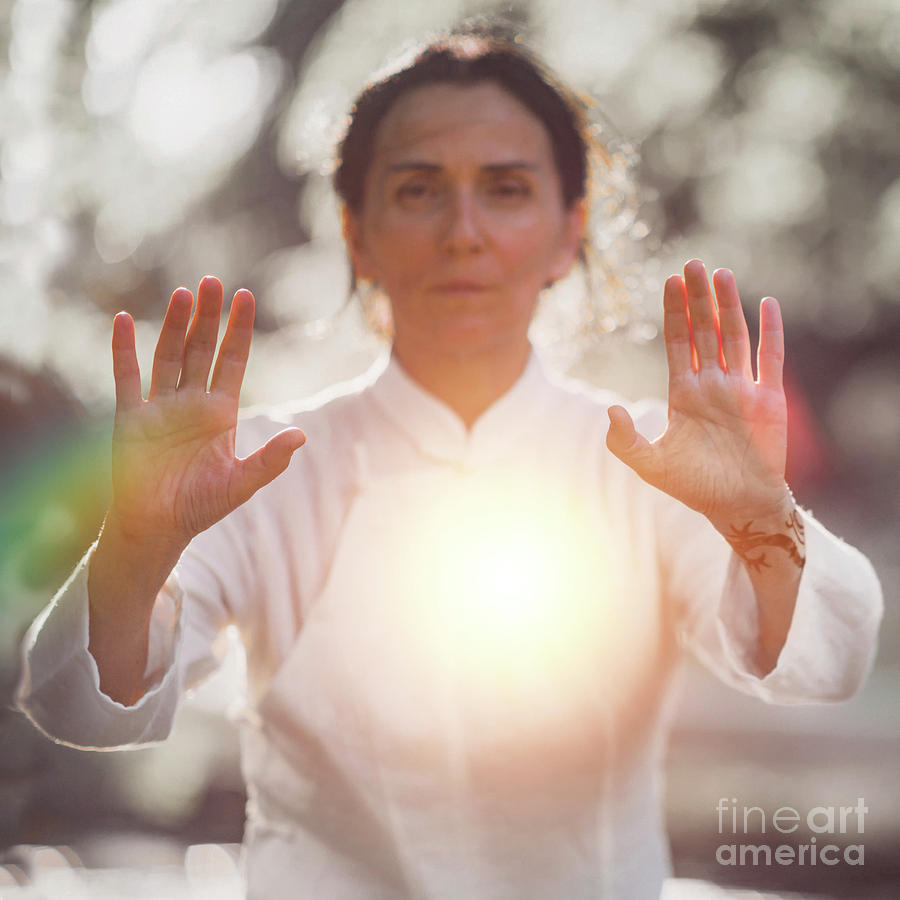 Tai Chi Practice Photograph by Microgen Images/science Photo Library ...