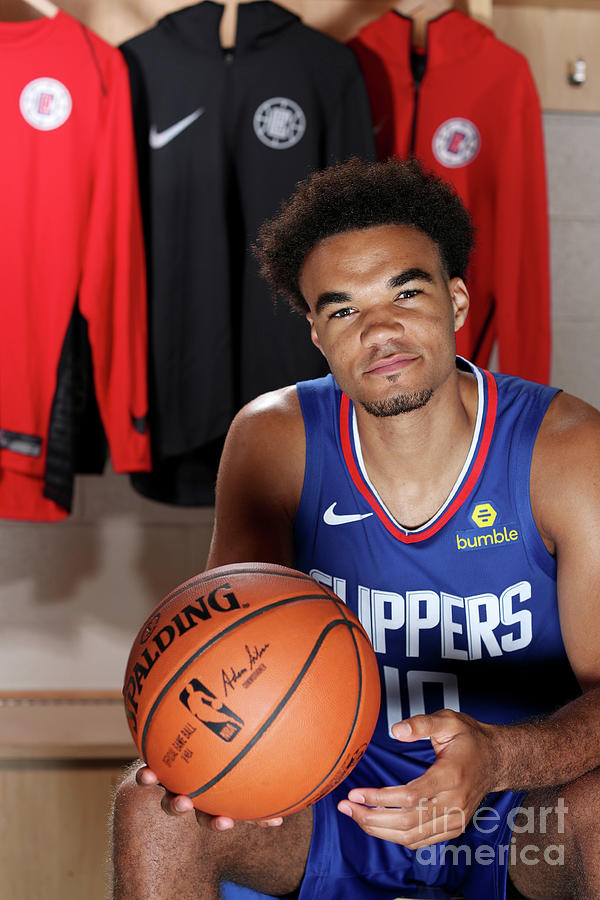 2018 Nba Rookie Photo Shoot #74 Photograph by Nathaniel S. Butler