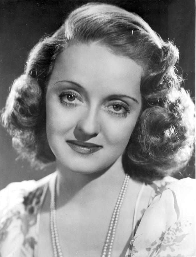 Bette Davis Photograph by Movie Star News - Fine Art America