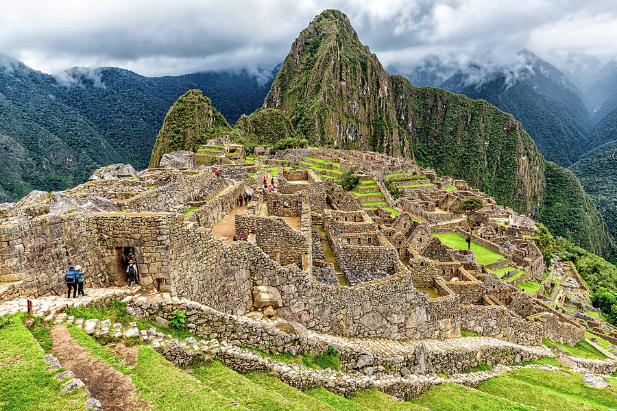 Arceological site in Machu Picchu the ancient Inca city near Cus ...