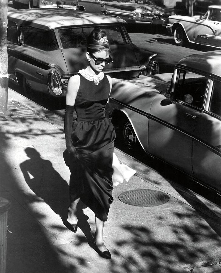Audrey Hepburn Photograph - AUDREY HEPBURN in BREAKFAST AT TIFFANYS -1961-. #8 by Album