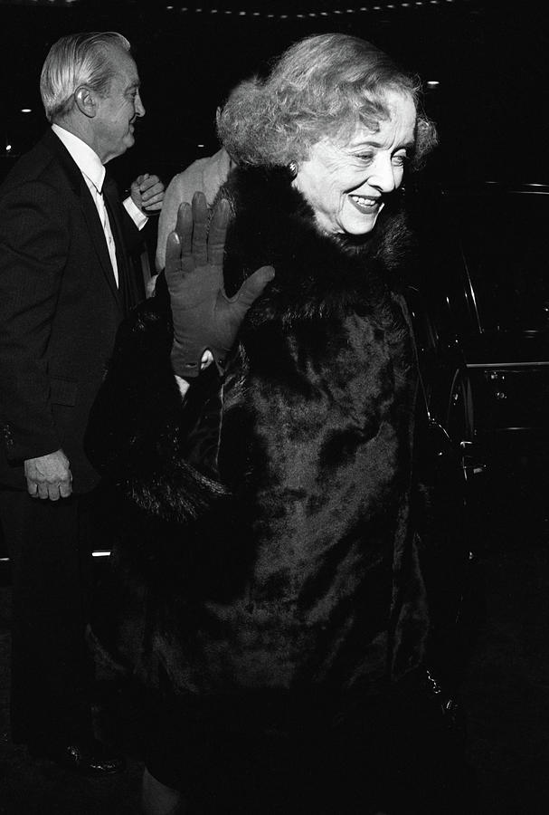 Bette Davis #8 Photograph by Mediapunch