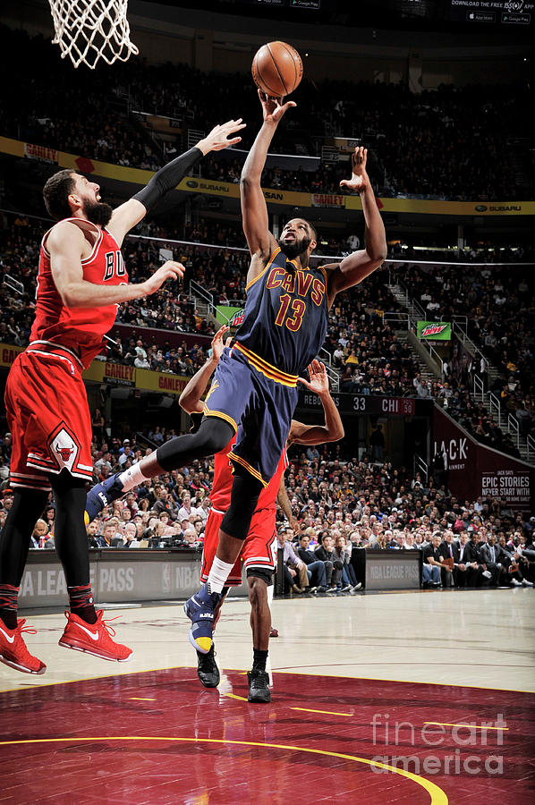 Chicago Bulls V Cleveland Cavaliers 8 Photograph by David Liam Kyle Chicago Bulls V Cleveland Cavaliers 8 Photograph by David Liam Kyle