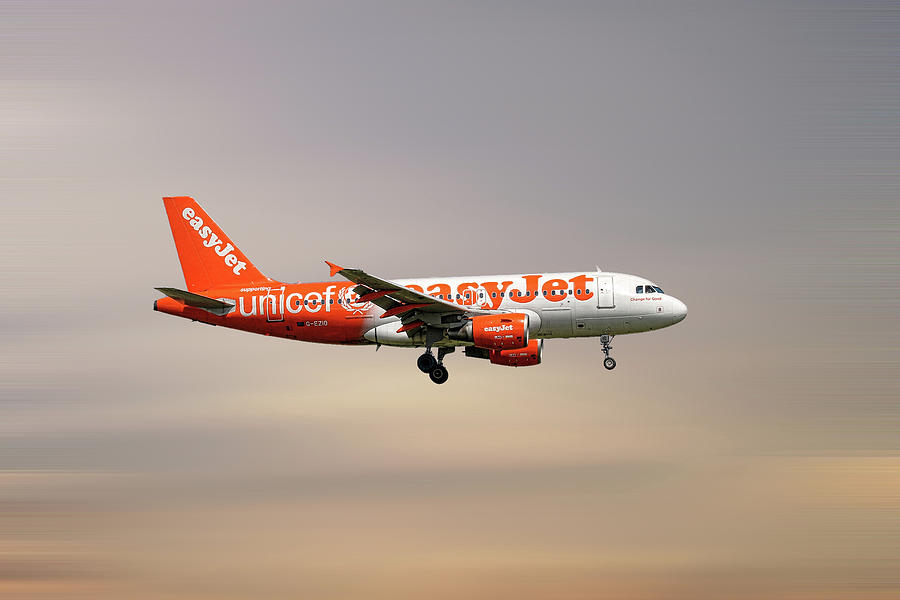 Airbus Mixed Media - Easyjet Unicef Livery Airbus A319-111 by Smart Aviation Airbus Mixed Media - Easyjet Unicef Livery Airbus A319-111 by Smart Aviation