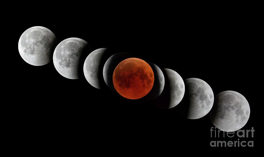 Total Lunar Eclipse Of July 2018 #8 Photograph by Juan Carlos Casado (starryearth.com)/science Photo Library