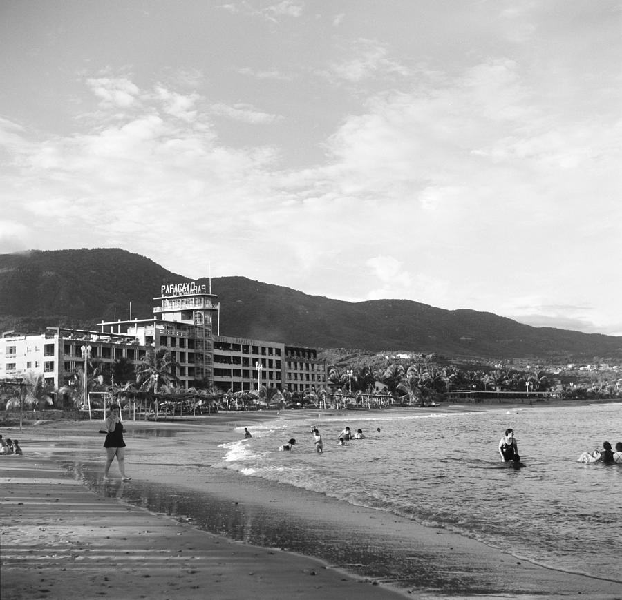 Acapulco, Mexico #9 Photograph by Michael Ochs Archives