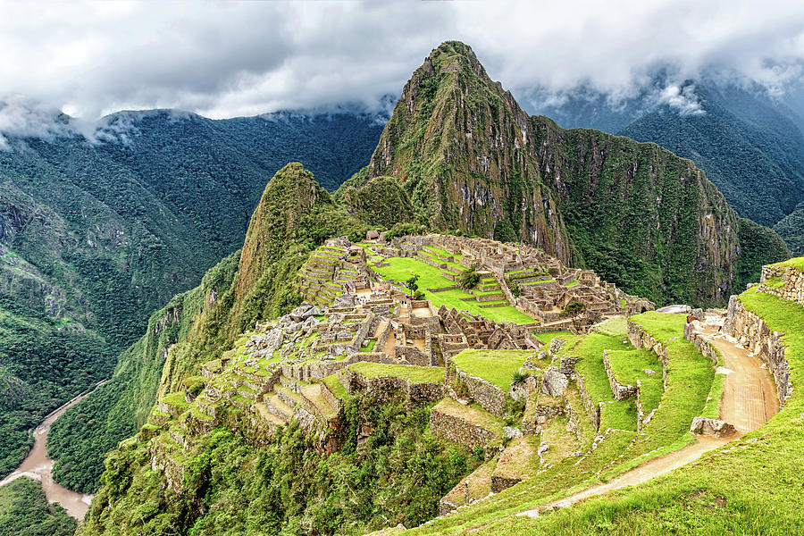 Arceological site in Machu Picchu the ancient Inca city near Cus ...