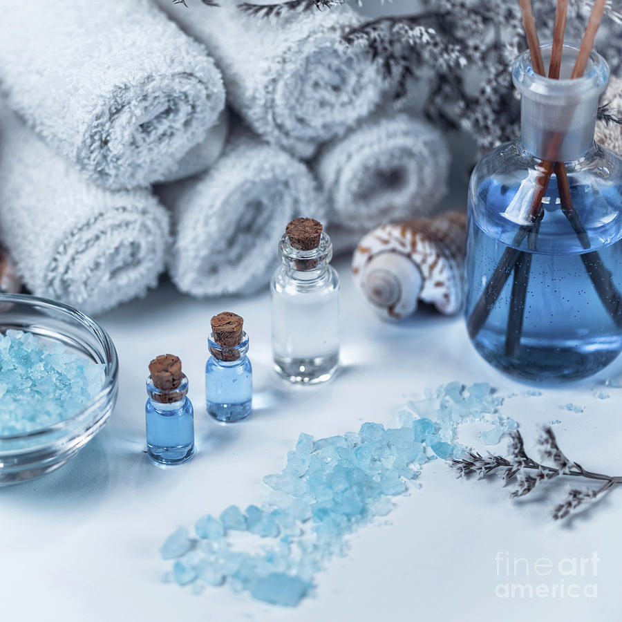 Aromatherapy #9 Photograph by Microgen Images/science Photo Library