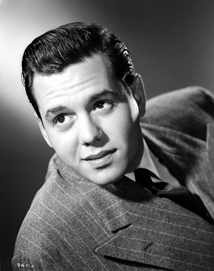 Desi Arnaz Photograph by Movie Star News - Fine Art America