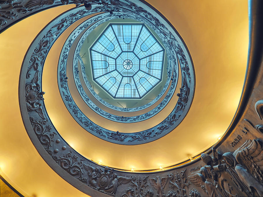 Abstract Photograph - The Bramante Staircase Is A Double #9 by Daniel Chetroni
