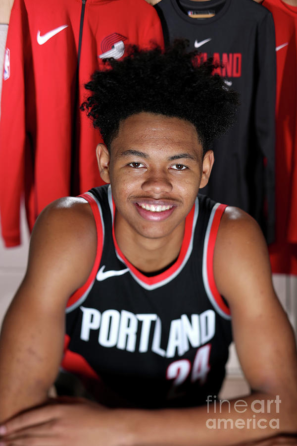 2018 Nba Rookie Photo Shoot #92 Photograph by Nathaniel S. Butler