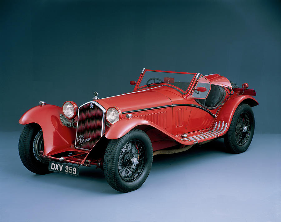 A 1933 Alfa Romeo 8c 2300 Corto Photograph by Heritage Images