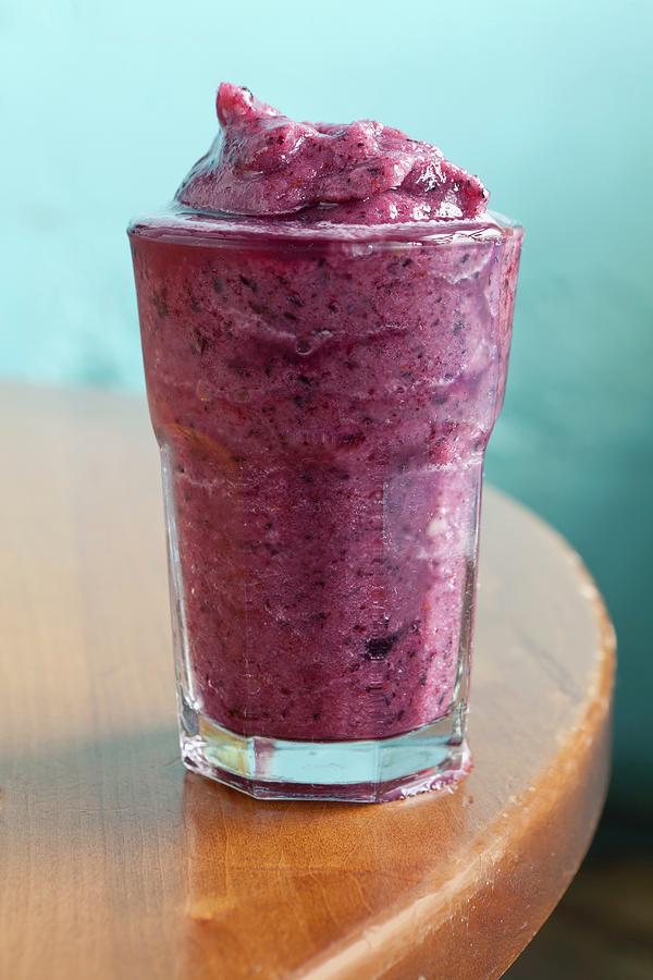 A Blueberry And Banana Smoothie With Apple Juice Photograph by Amy Kalyn Sims