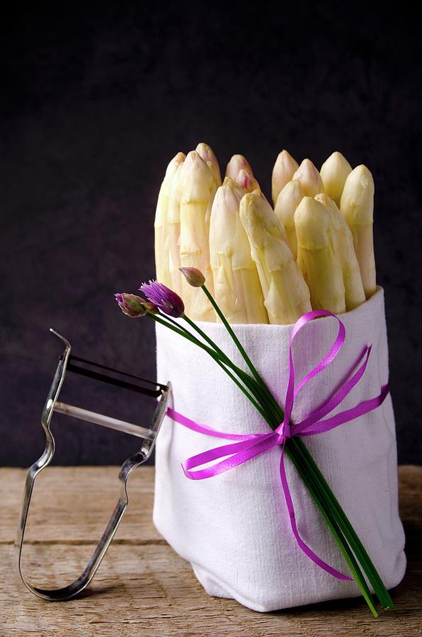 A Bunch Of White Asparagus In A White Cloth Photograph by Watson, Jamie