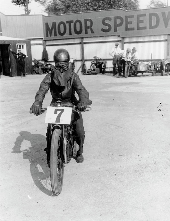 A Cyclist At Lea Bridge Speedway Photograph by Heritage Images