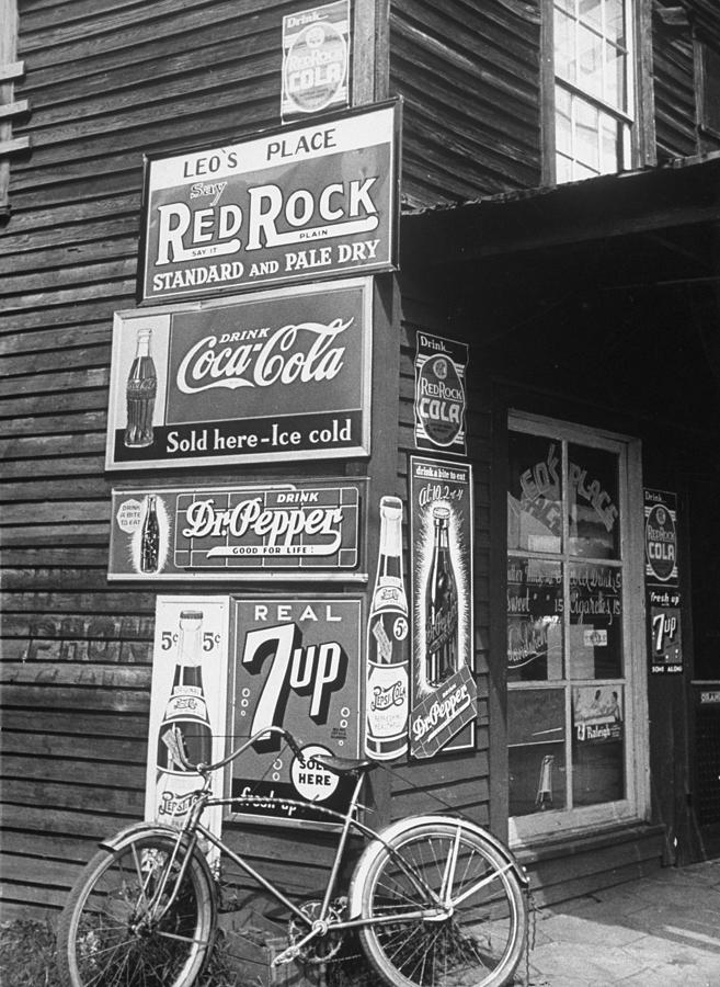 A Food Store Called Leos Place Covered Photograph by Alfred Eisenstaedt A Food Store Called Leos Place Covered Photograph by Alfred Eisenstaedt