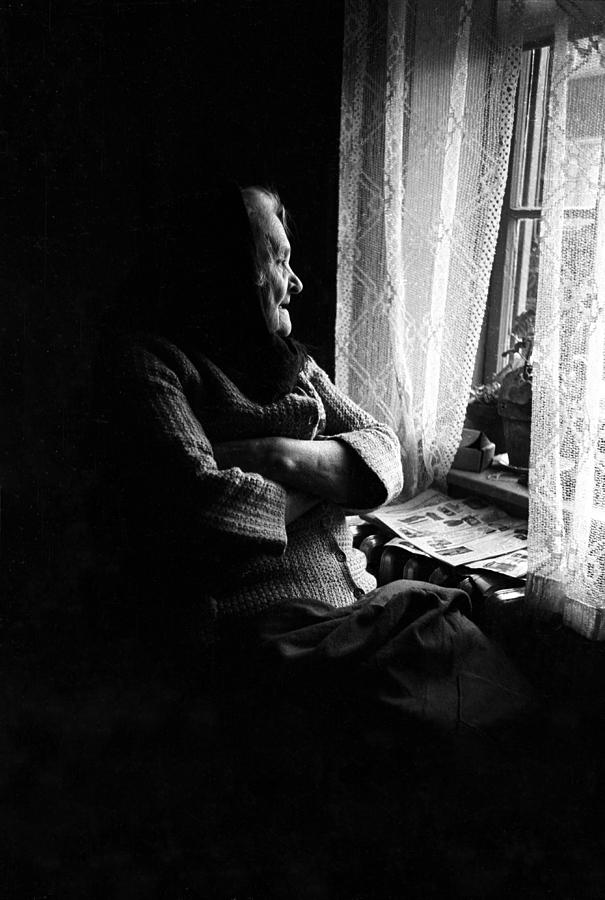 A Grandmother Waits Photograph by I C Rapoport