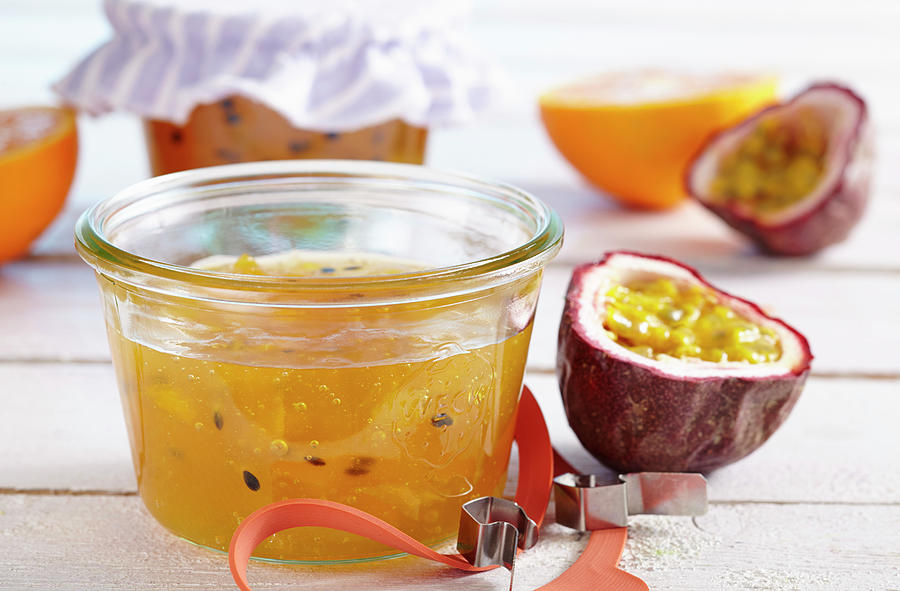 A Jar Of Honeydew Melon And Passion Fruit Jam Photograph By Teubner Foodfoto Fine Art America 6034