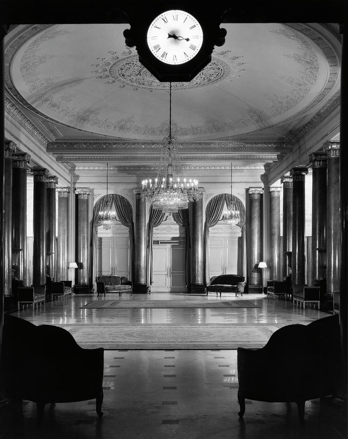 A Lobby In The Palmer House Photograph by Chicago History Museum